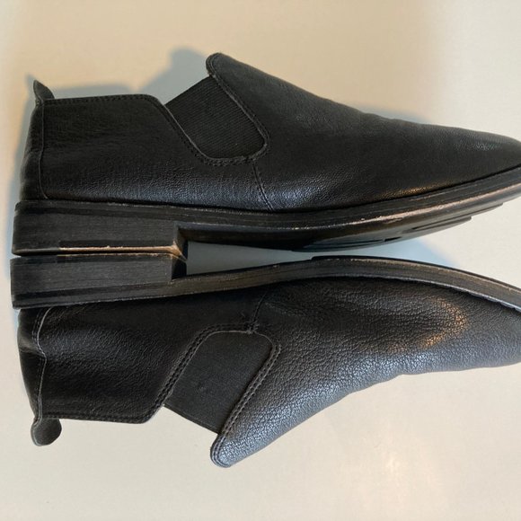 Gentle Souls Essex black leather slip-on Women's size 7.5 - Picture 5 of 11